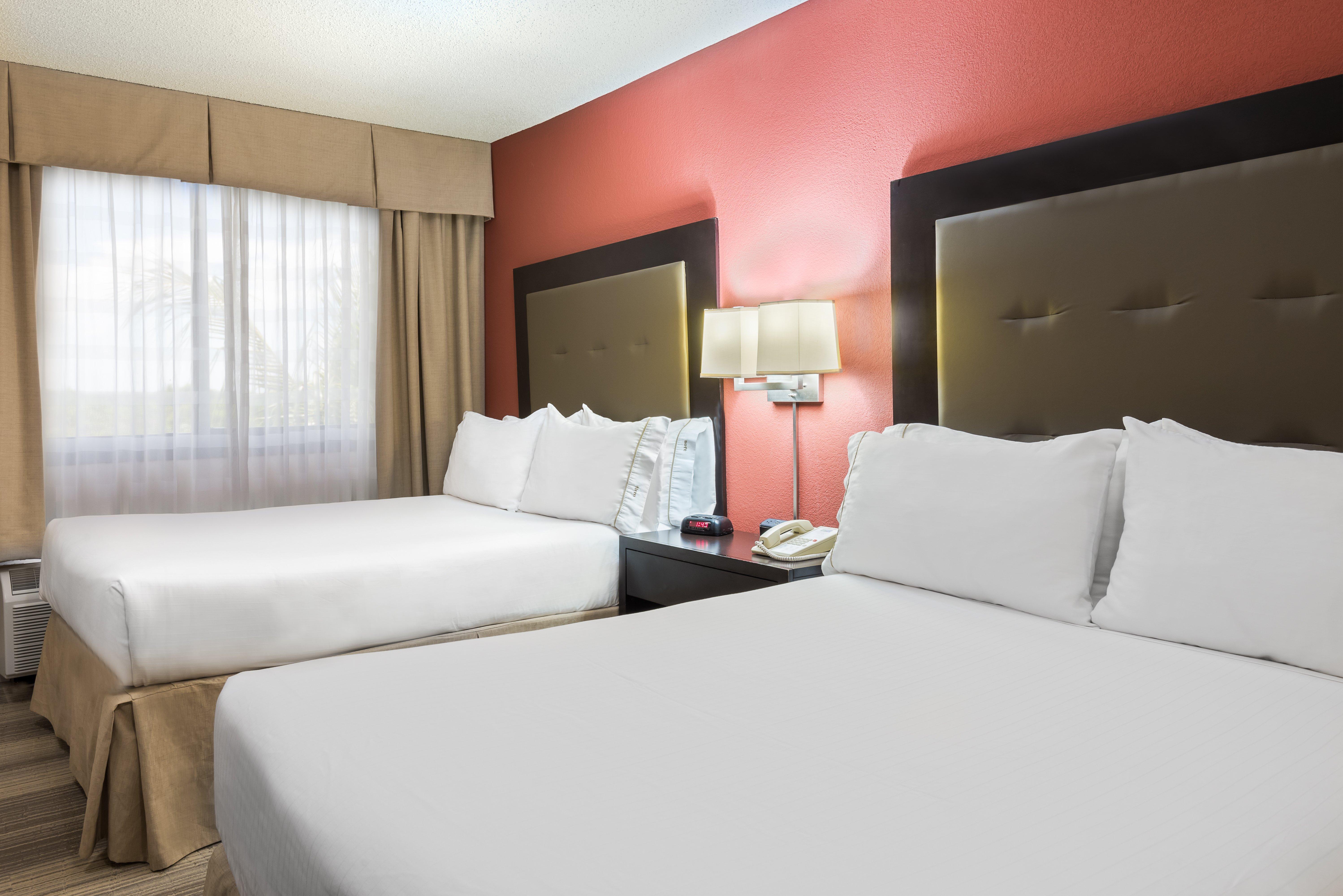 Holiday Inn Express Hotel & Suites Kendall East-Miami By Ihg Exterior foto