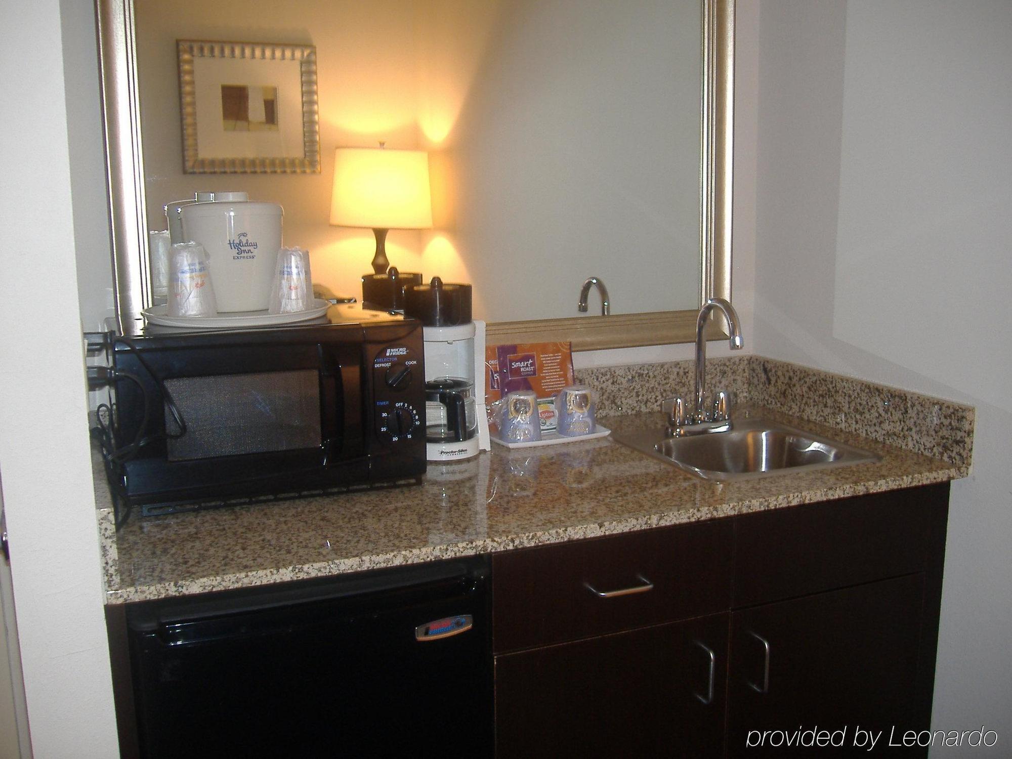 Holiday Inn Express Hotel & Suites Kendall East-Miami By Ihg Zimmer foto